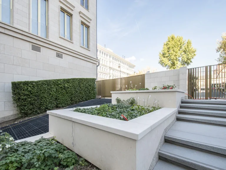 Внутренний двор